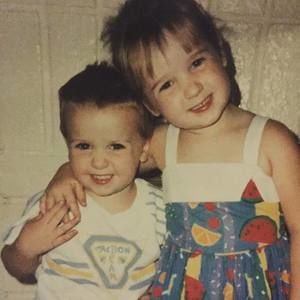 Meet your Posher, Hilary